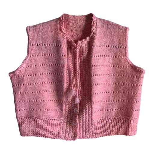 Sleeveless wool vest