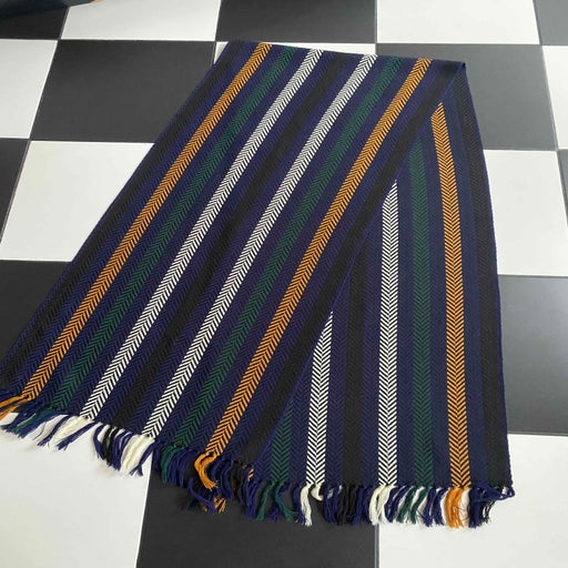 Louis Féraud scarf