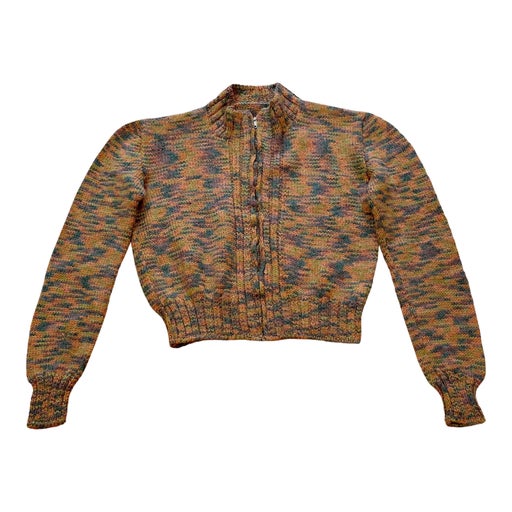 Short wool cardigan