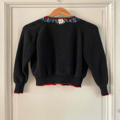 Austrian cardigan