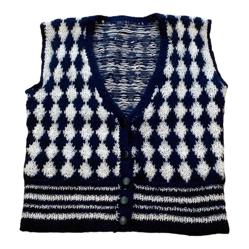 Sleeveless vest