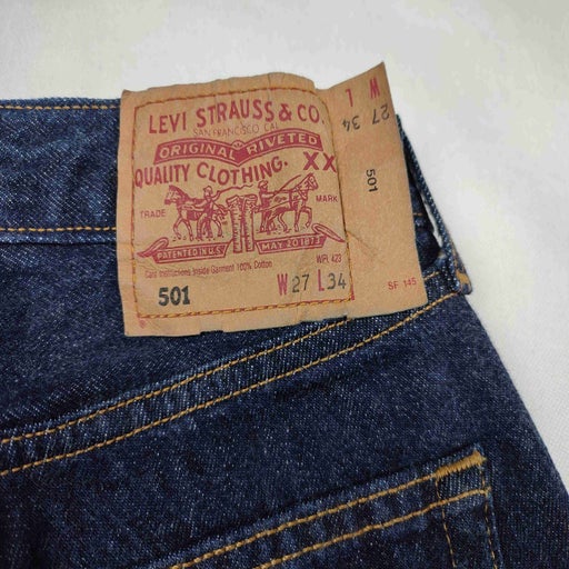 Jean Levi's 501 W27L34