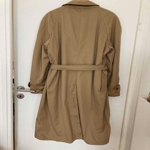 Reversible trench coat