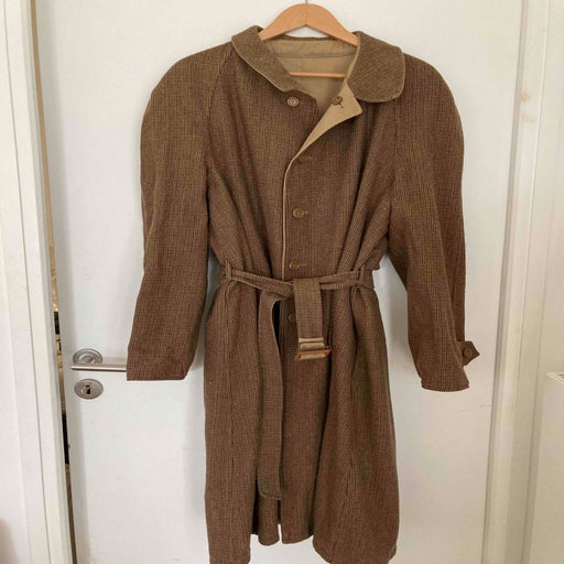 Reversible trench coat