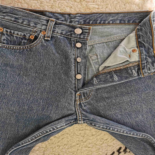 Levi's 501 W29L30 jeans