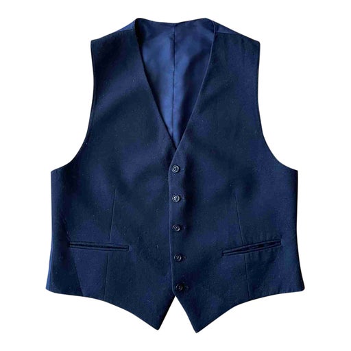Sleeveless wool vest