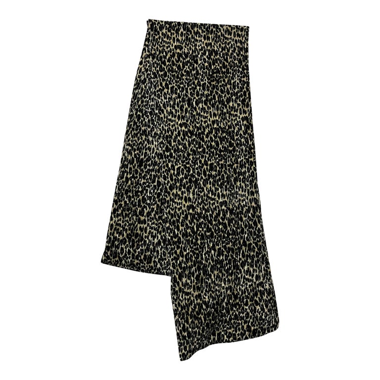 Leopard velvet scarf