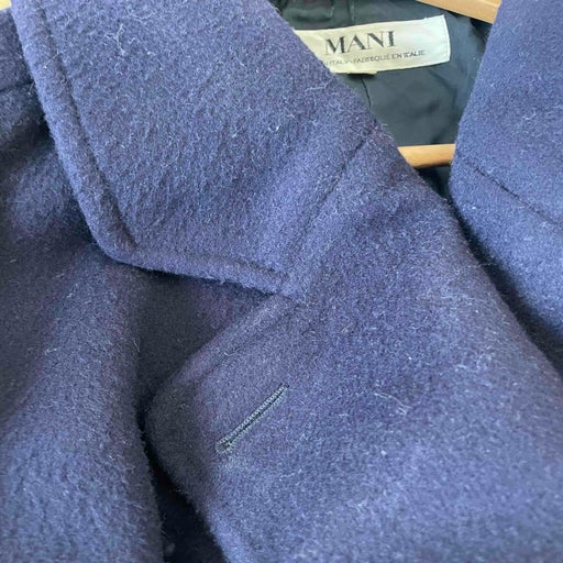 Wool and cashmere coat