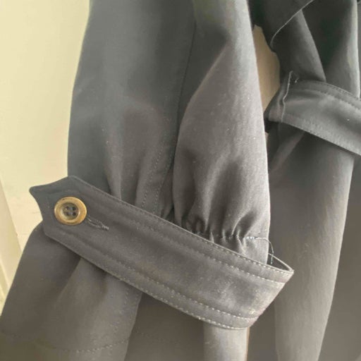 Lightweight trench