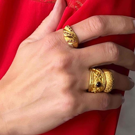 Golden metal ring