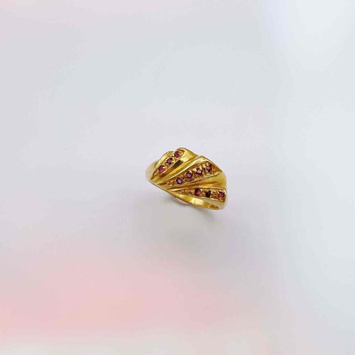 Golden metal ring