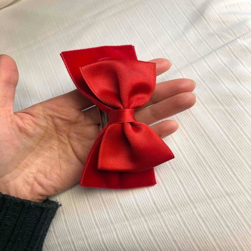 Velvet barrette