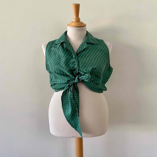 Silk tie top