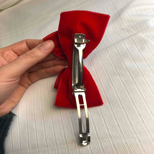 Velvet barrette