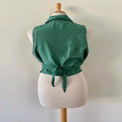 Silk tie top