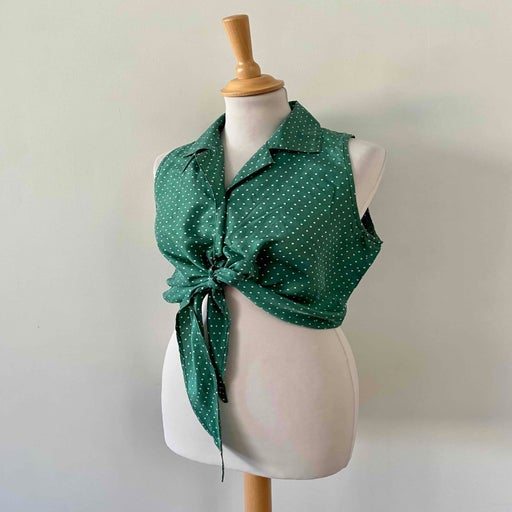 Silk tie top