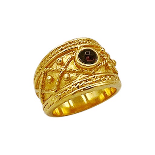 Golden metal ring