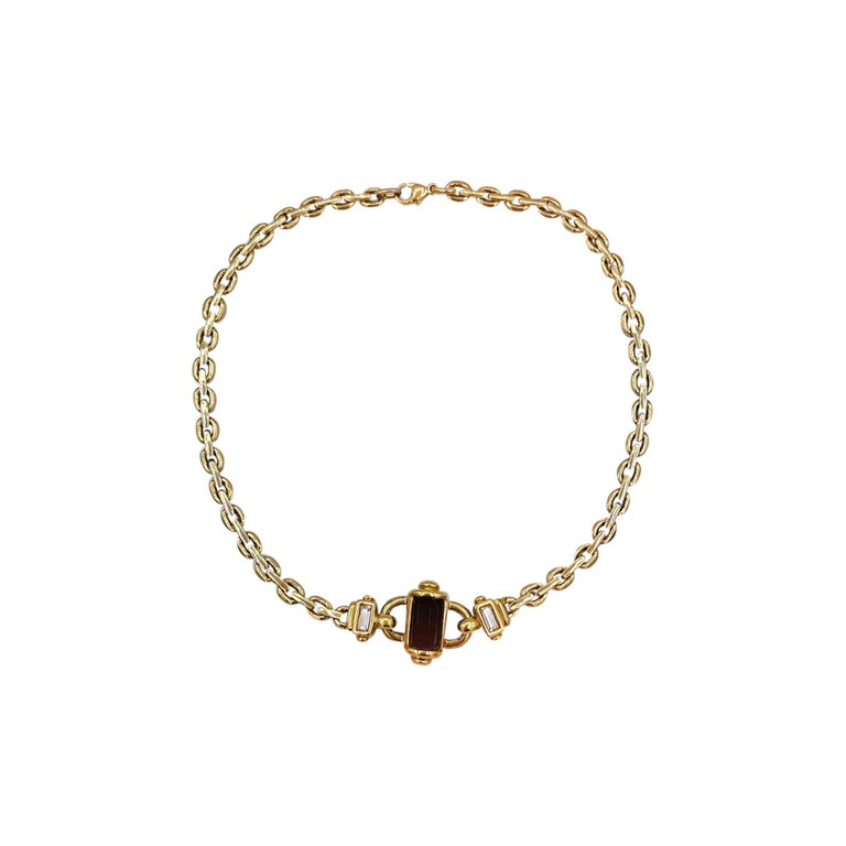 Agatha necklace