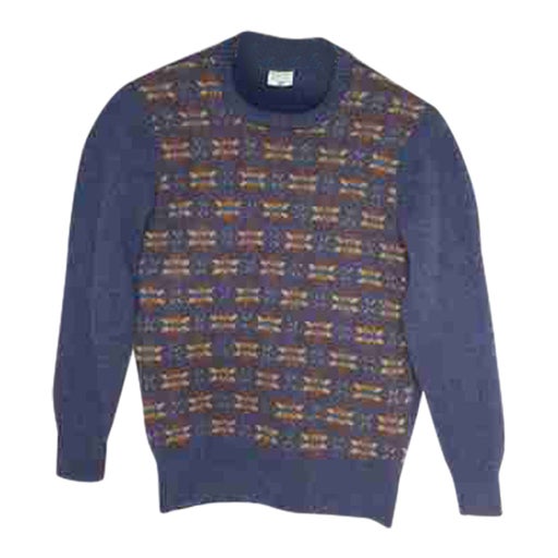 Woolen sweater