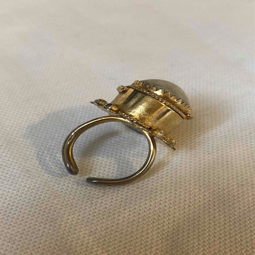 Golden metal ring