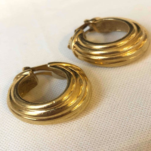 golden earrings