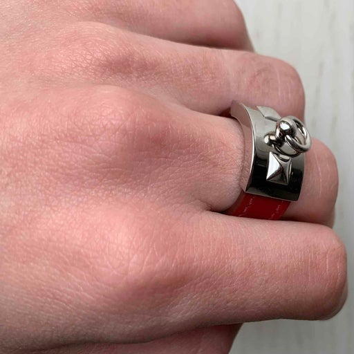 Hermes ring