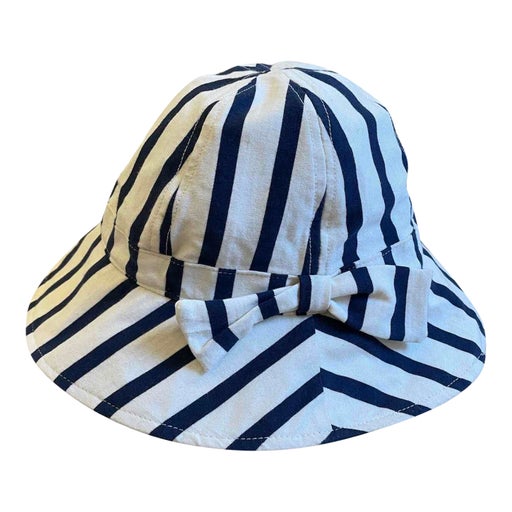 Cotton bucket hat