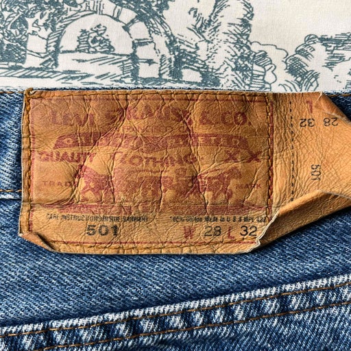 Levi's 501 W28L32 jeans