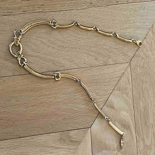 Golden metal necklace