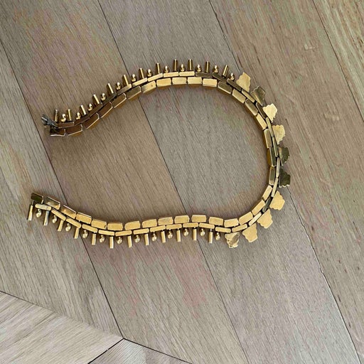 Golden metal necklace