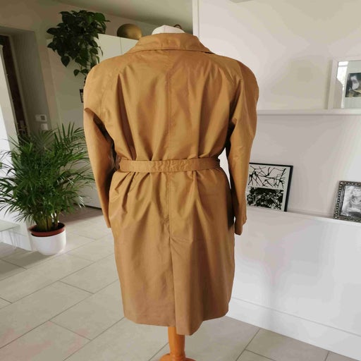 90's trench coat