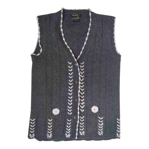 Embroidered sleeveless vest