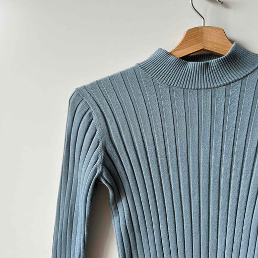 Ribbed sweater