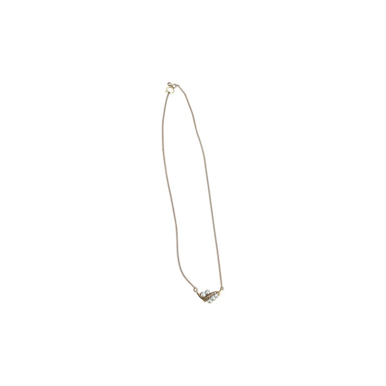 pendant necklace