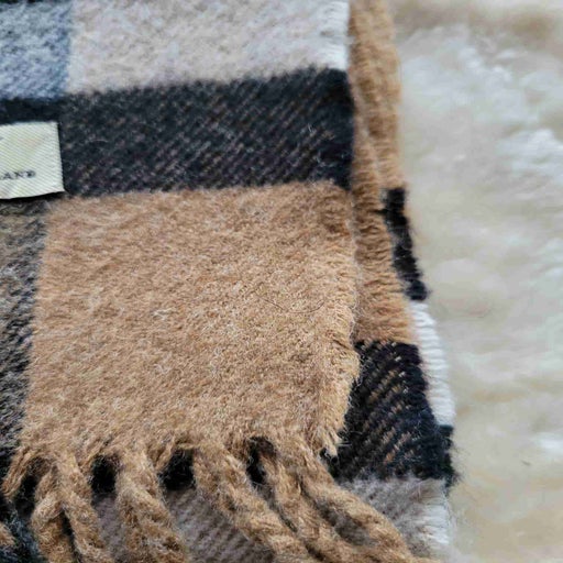 Burberry scarf