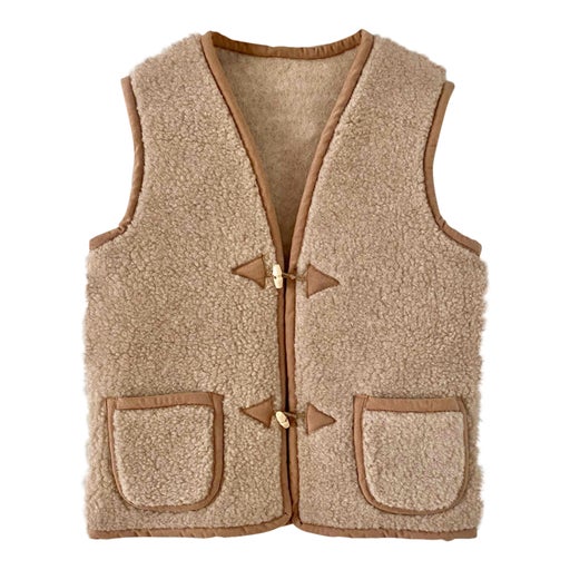 Sleeveless wool vest