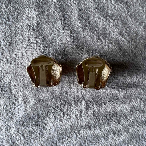 Clip-on earrings