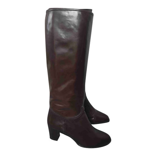 Leather boots