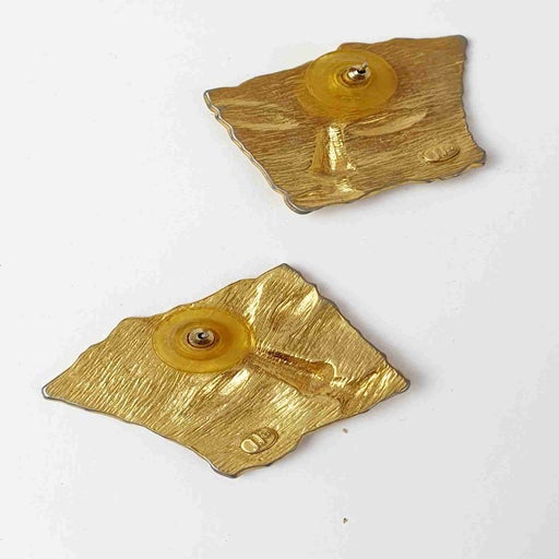 face earrings