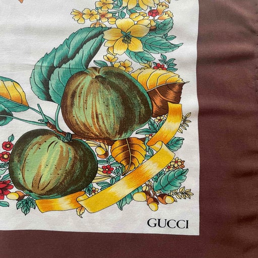 Gucci scarf