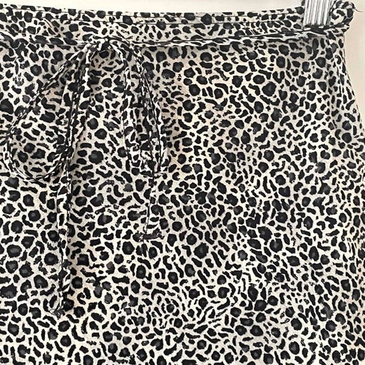 Leopard skirt