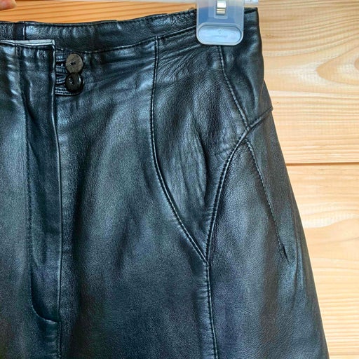 Leather carrot pants