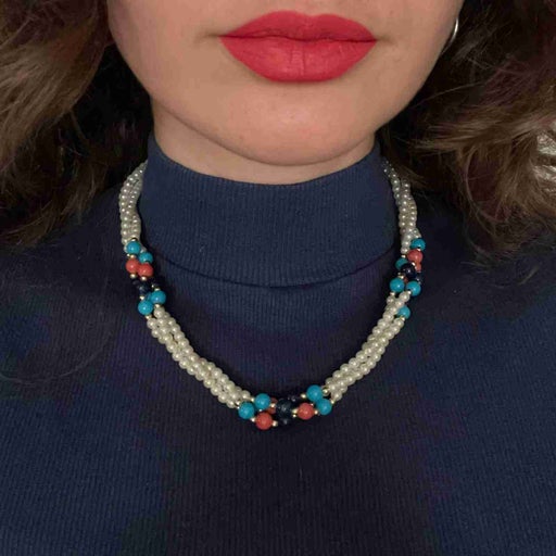 pearl necklace