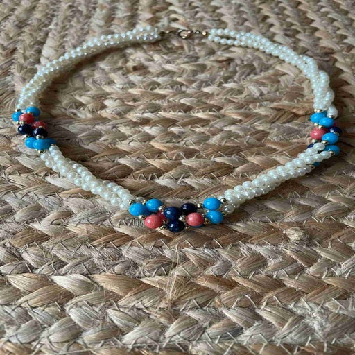 pearl necklace