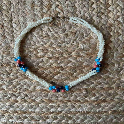 pearl necklace