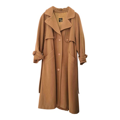 Manteau long ceinturé