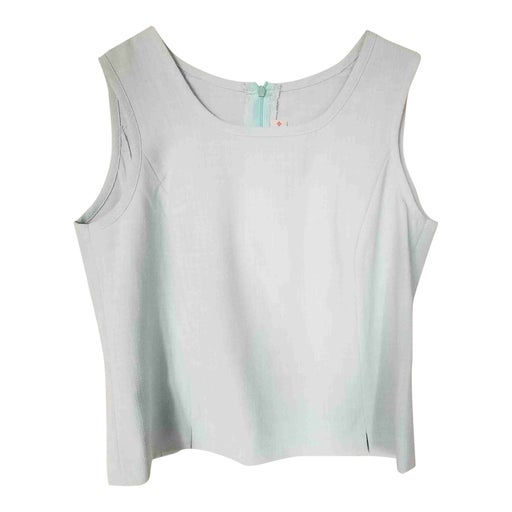 Sleeveless top