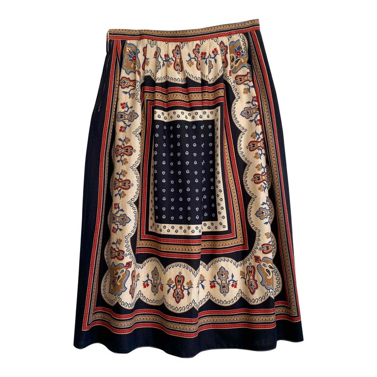 Patterned midi skirt