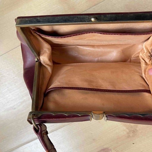 Leather bag