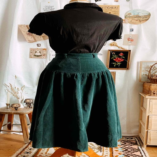 Corduroy skirt